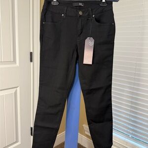 1822 Denim Women's Dark Skinny Jeans